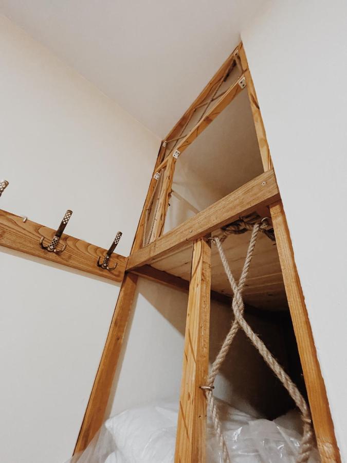 At Pikotiko'S - Korca City Rooms For Rent エクステリア 写真