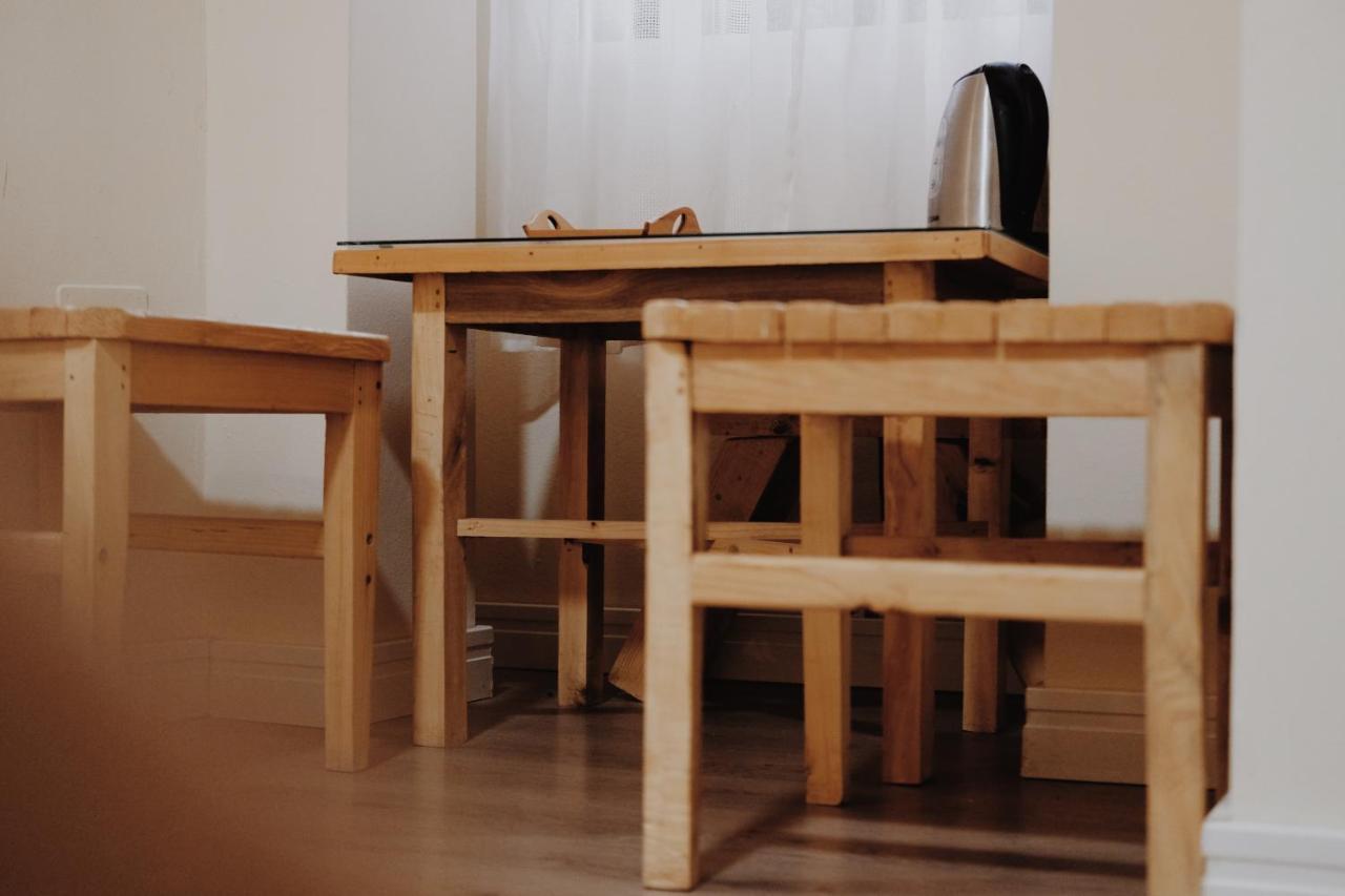 At Pikotiko'S - Korca City Rooms For Rent エクステリア 写真