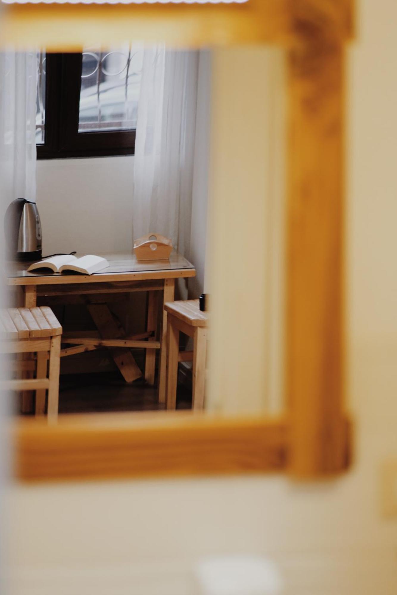 At Pikotiko'S - Korca City Rooms For Rent エクステリア 写真
